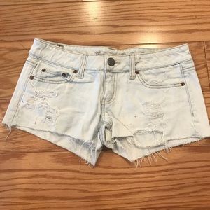 American Eagle Light Acid Wash Jean Short